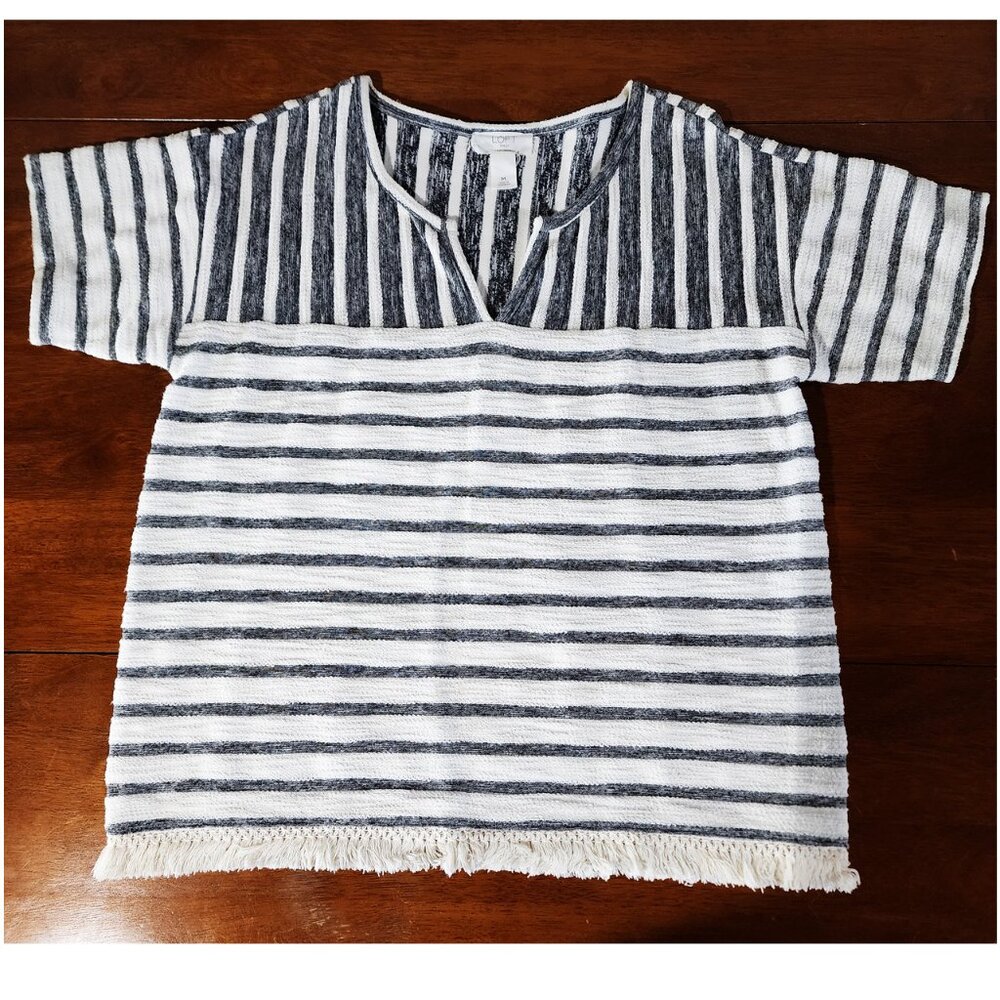 Loft Lounge  - Textured, Striped, Split-neck with Short Sleeves Lg